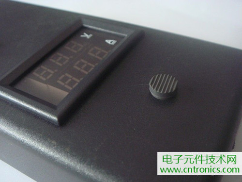 DIY：簡單自制可調(diào)移動電源